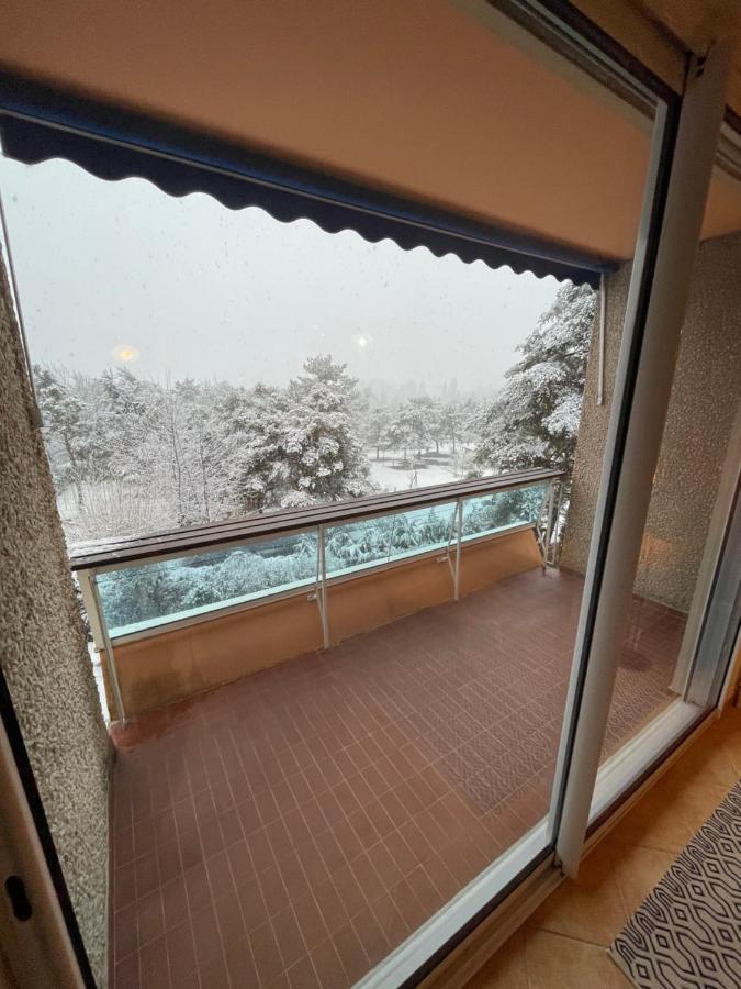 Appartement Renove A 200M De La Plage + Garage 엠브룬 외부 사진